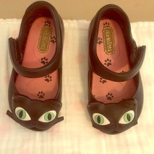 Size 6 Mini Melissa black cat shoes